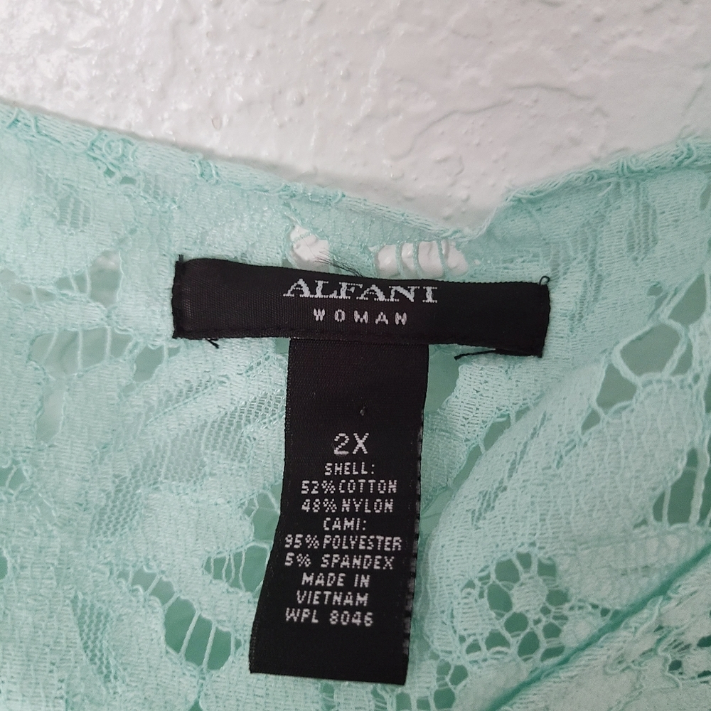 Alfani NWT Tear Drop Seafoam Green Lace Blouse Top - Picture 2 of 8